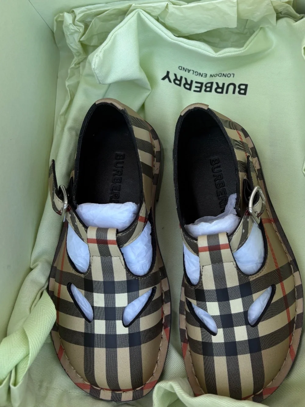 Burberry Girls Mini Kipling Archive Check Mary Jane Shoes EU 27